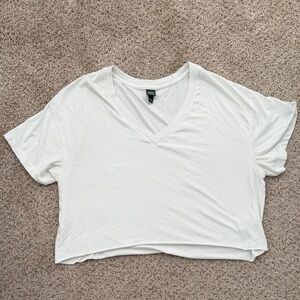 Wild Fable Classic White V-Neck Crop Top